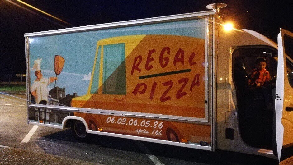 Regal Pizza